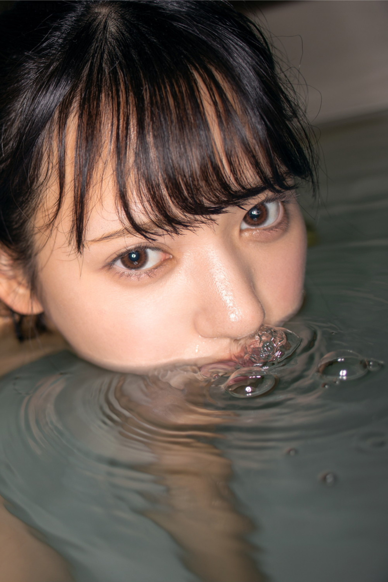Umi Yatsugake 八掛うみ, ヌード写真集 「かけるはち」 Set.04