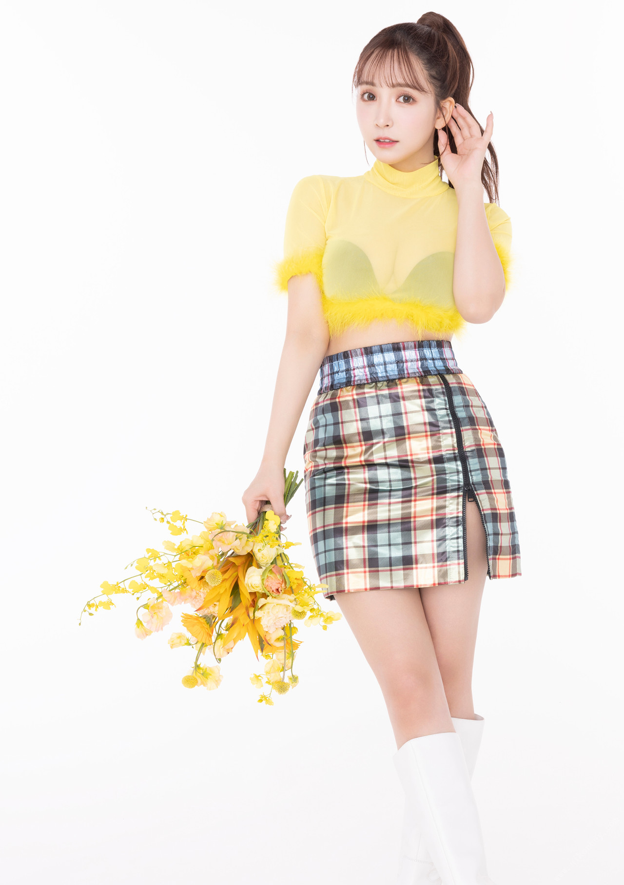 Yua Mikami 三上悠亜, 直筆サイン入りの 「Thank you for everything Mikami Yua Special photo book」 Set.02