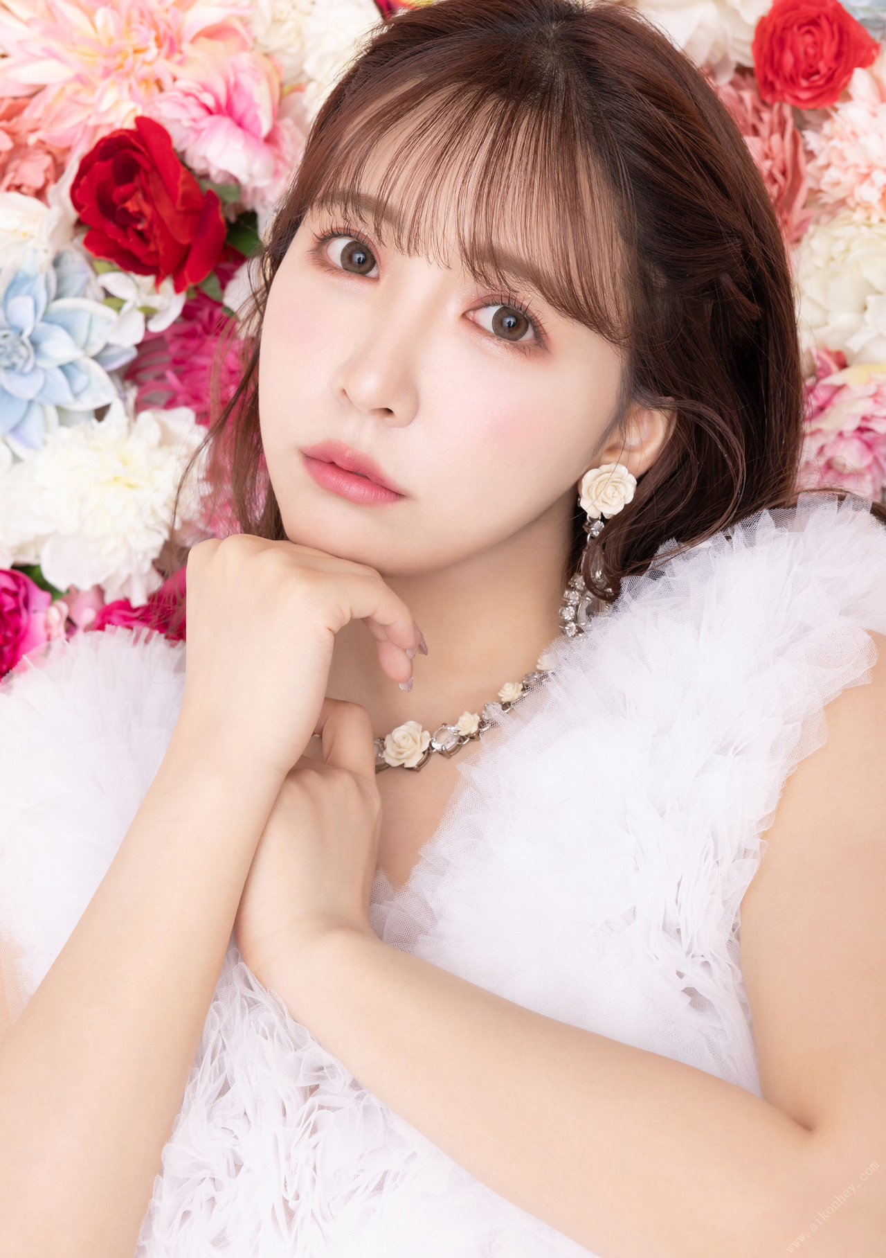 Yua Mikami 三上悠亜, 直筆サイン入りの 「Thank you for everything Mikami Yua Special photo book」 Set.02