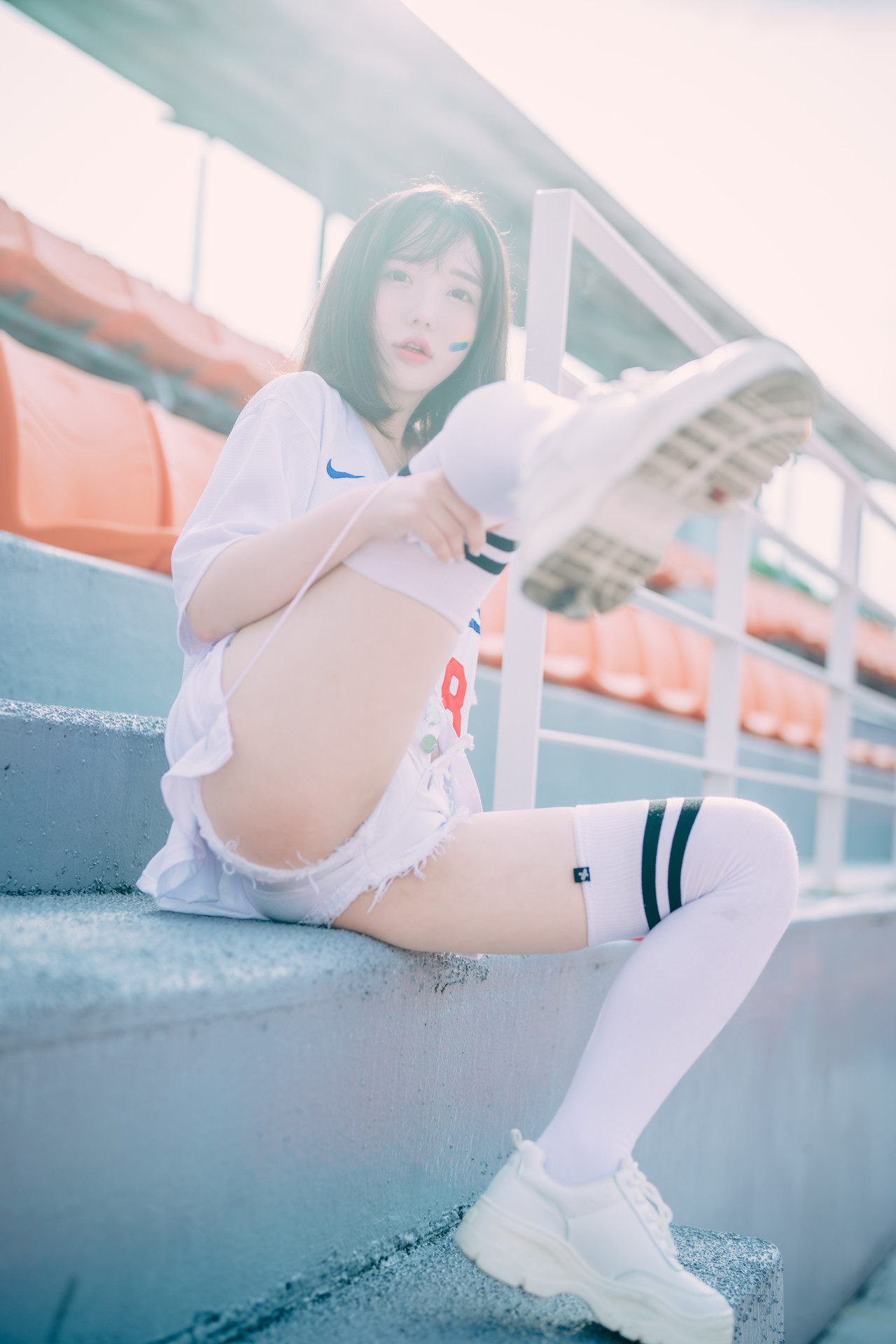 Son Yeeun 손예은, [DJAWA] Cheer Up in the Summer Set.01