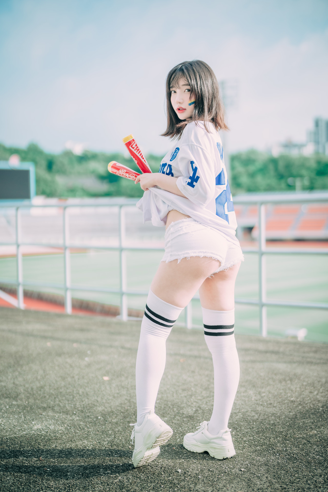 Son Yeeun 손예은, [DJAWA] Cheer Up in the Summer Set.02