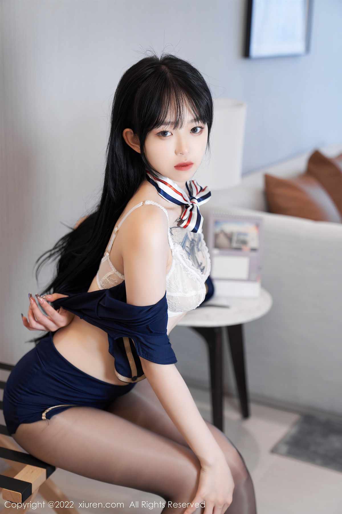 [XiuRen秀人网] No.5352 奶瓶