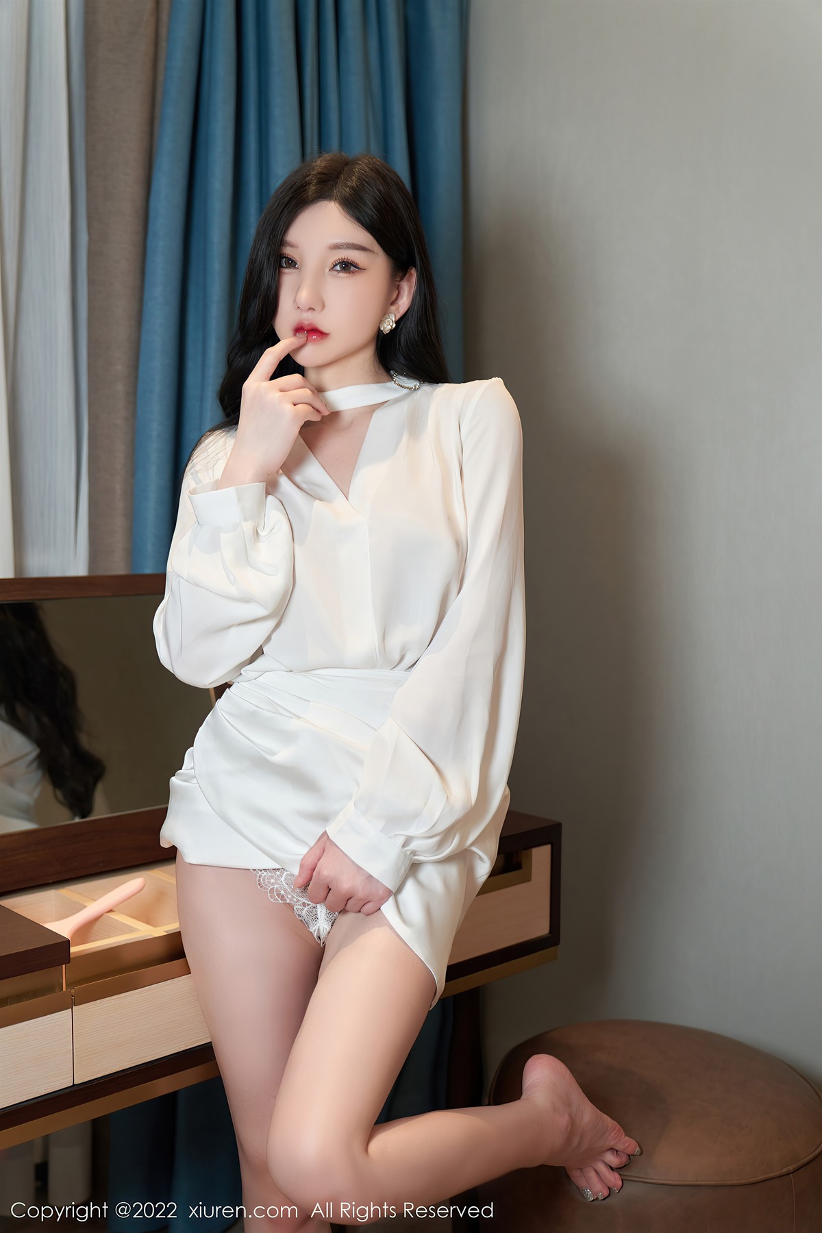 [XiuRen秀人网] No.5381 周于希Sally