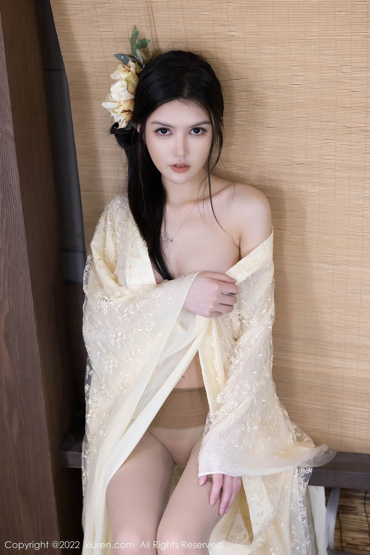 [XiuRen秀人网] No.5387 媛媛酱belle