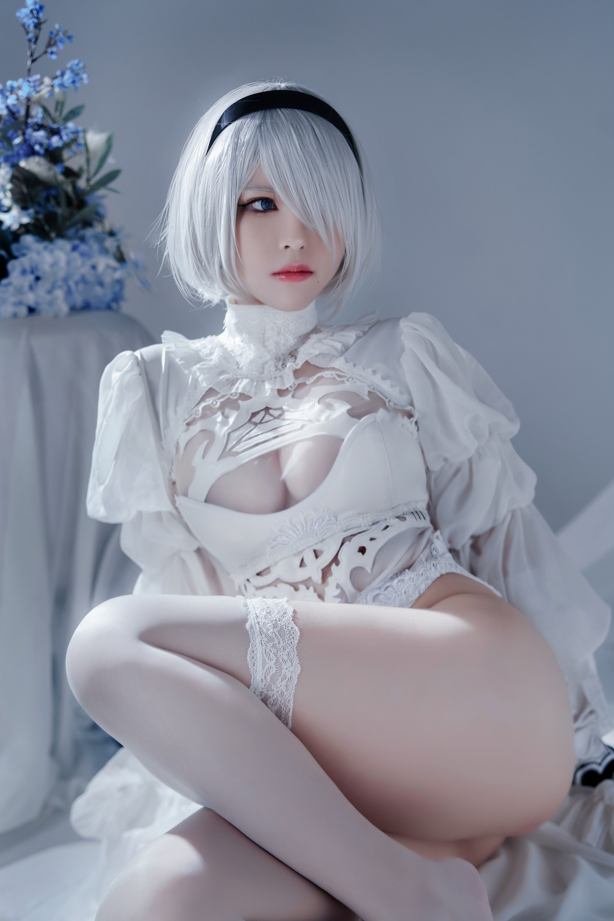 Cosplay 半半子 Automataヨルハ二号B型 白いドレス