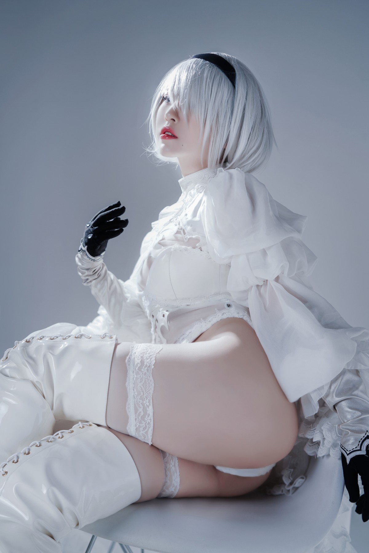 Cosplay 半半子 Automataヨルハ二号B型 白いドレス