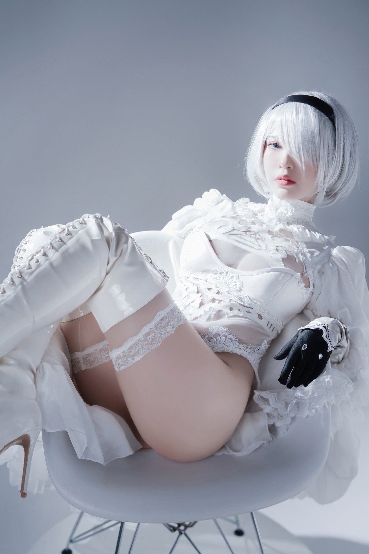 Cosplay 半半子 Automataヨルハ二号B型 白いドレス