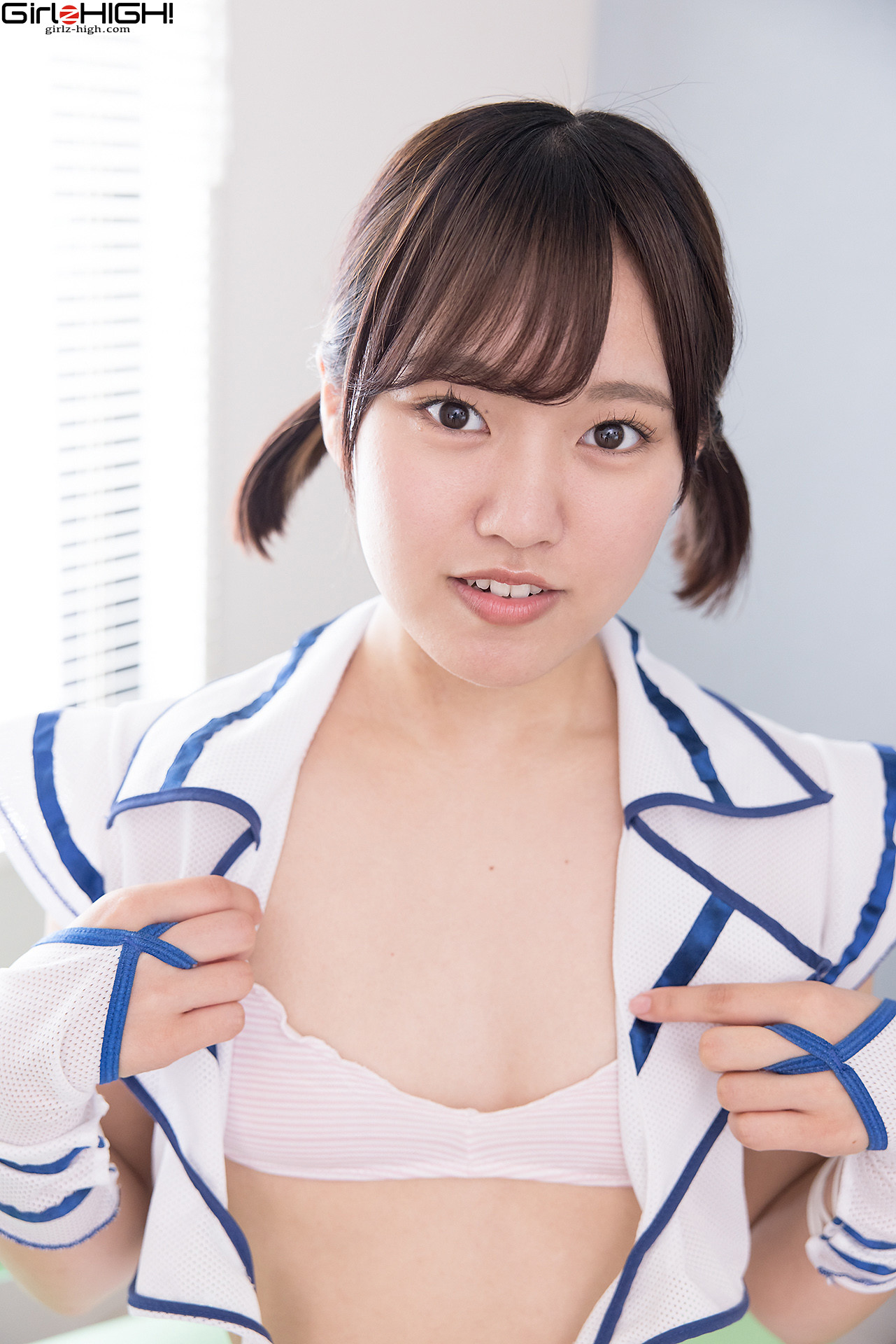 Anjyu Kouzuki 香月杏珠, [Girlz-High] 2022.09.05 (bfaa_081_001)