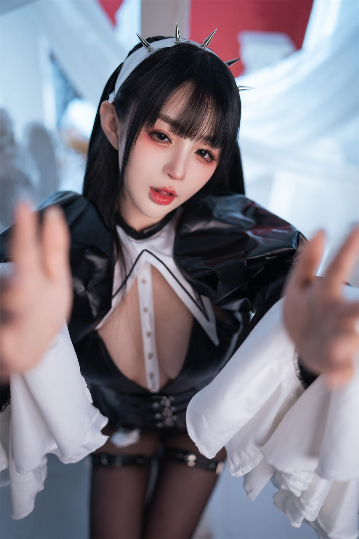 Cosplay 桜井宁宁 皮衣修女