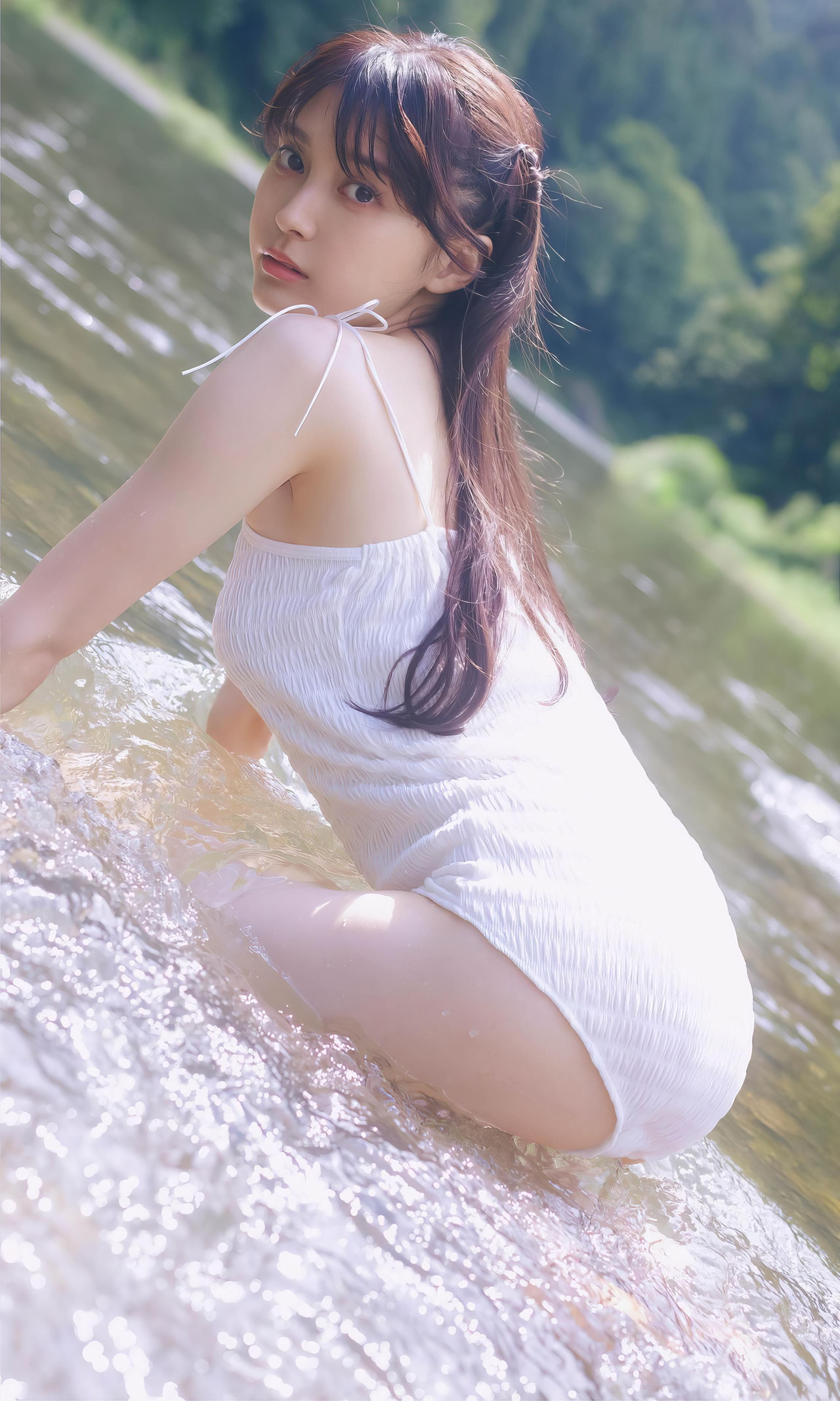 Rina Koyama 小山璃奈, 週プレ Photo Book 「紅い花」 Set.02