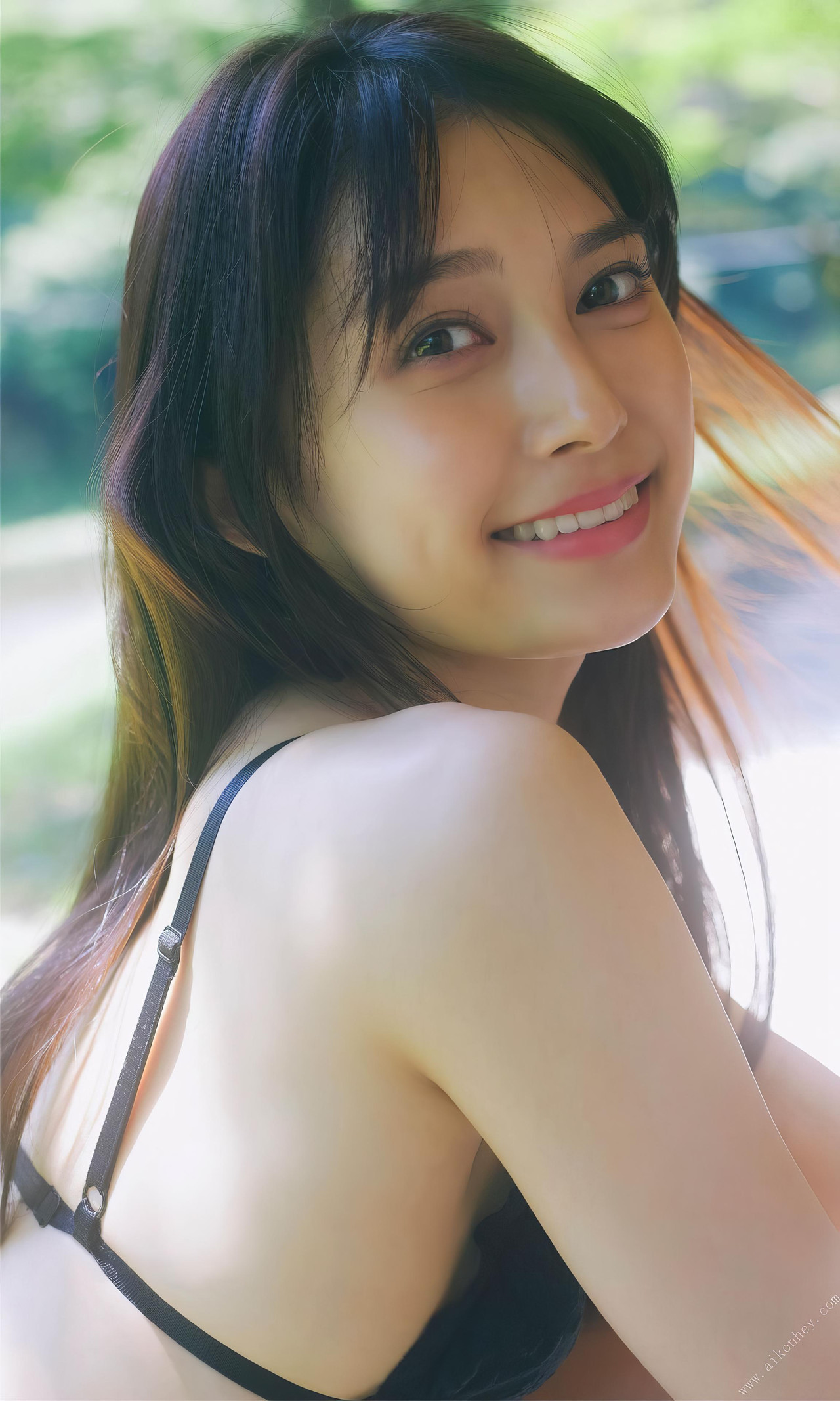Rina Koyama 小山璃奈, 週プレ Photo Book 「紅い花」 Set.02