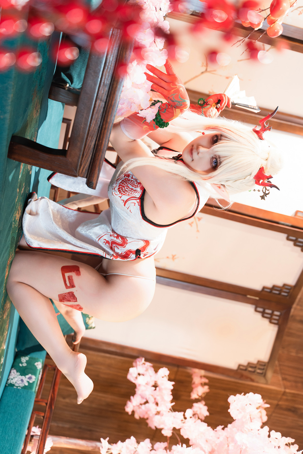 Cosplay 小和甜酒 & 橙风千雅 明日方舟年夕中式双人御守 Set.01