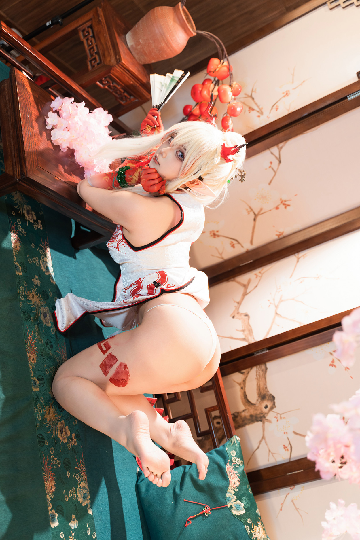 Cosplay 小和甜酒 & 橙风千雅 明日方舟年夕中式双人御守 Set.01