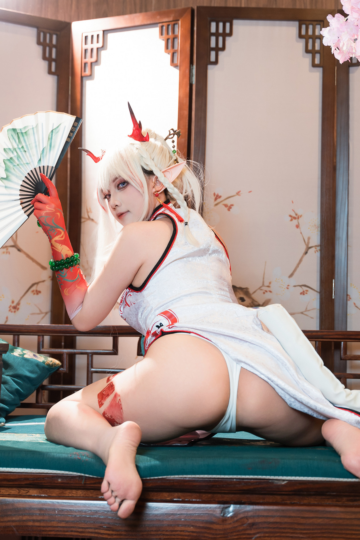 Cosplay 小和甜酒 & 橙风千雅 明日方舟年夕中式双人御守 Set.01
