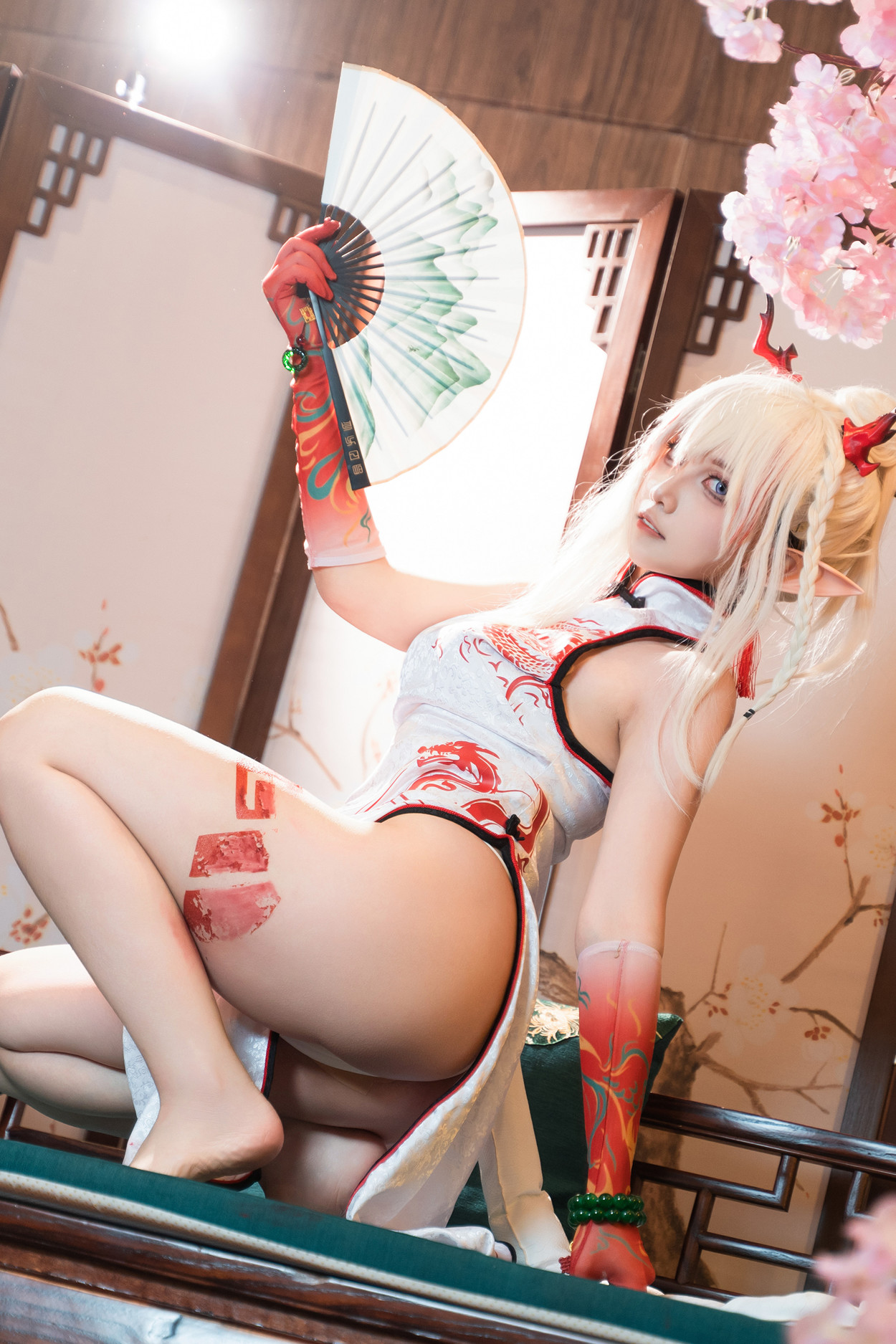 Cosplay 小和甜酒 & 橙风千雅 明日方舟年夕中式双人御守 Set.01