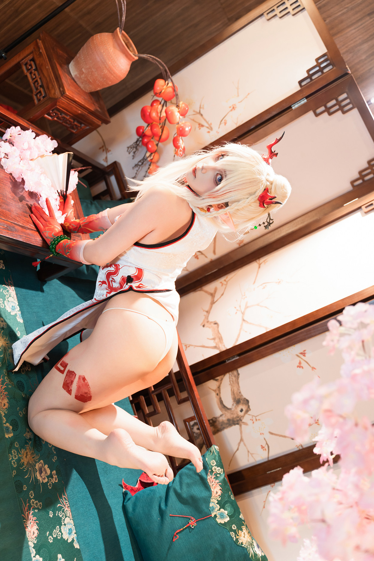 Cosplay 小和甜酒 & 橙风千雅 明日方舟年夕中式双人御守 Set.01
