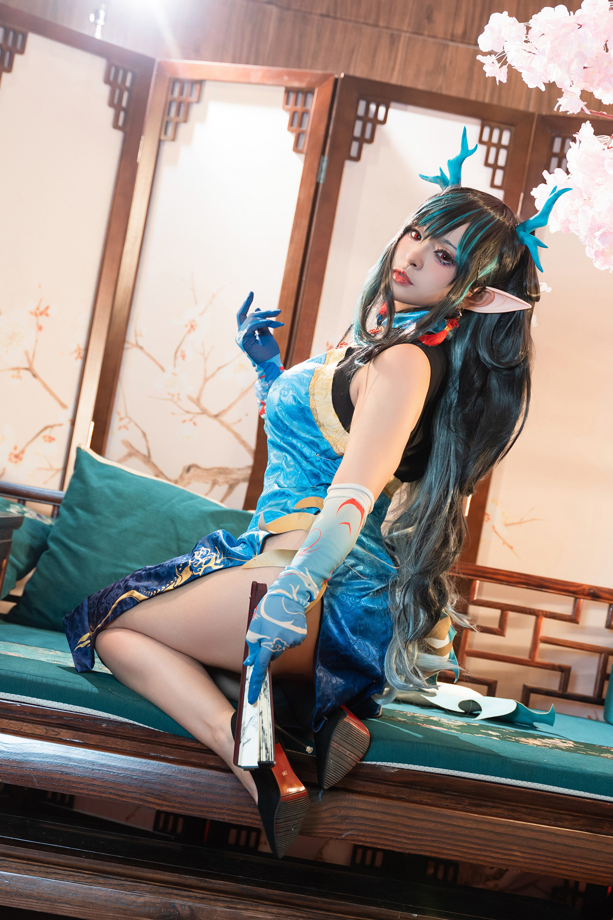 Cosplay 小和甜酒 & 橙风千雅 明日方舟年夕中式双人御守 Set.03