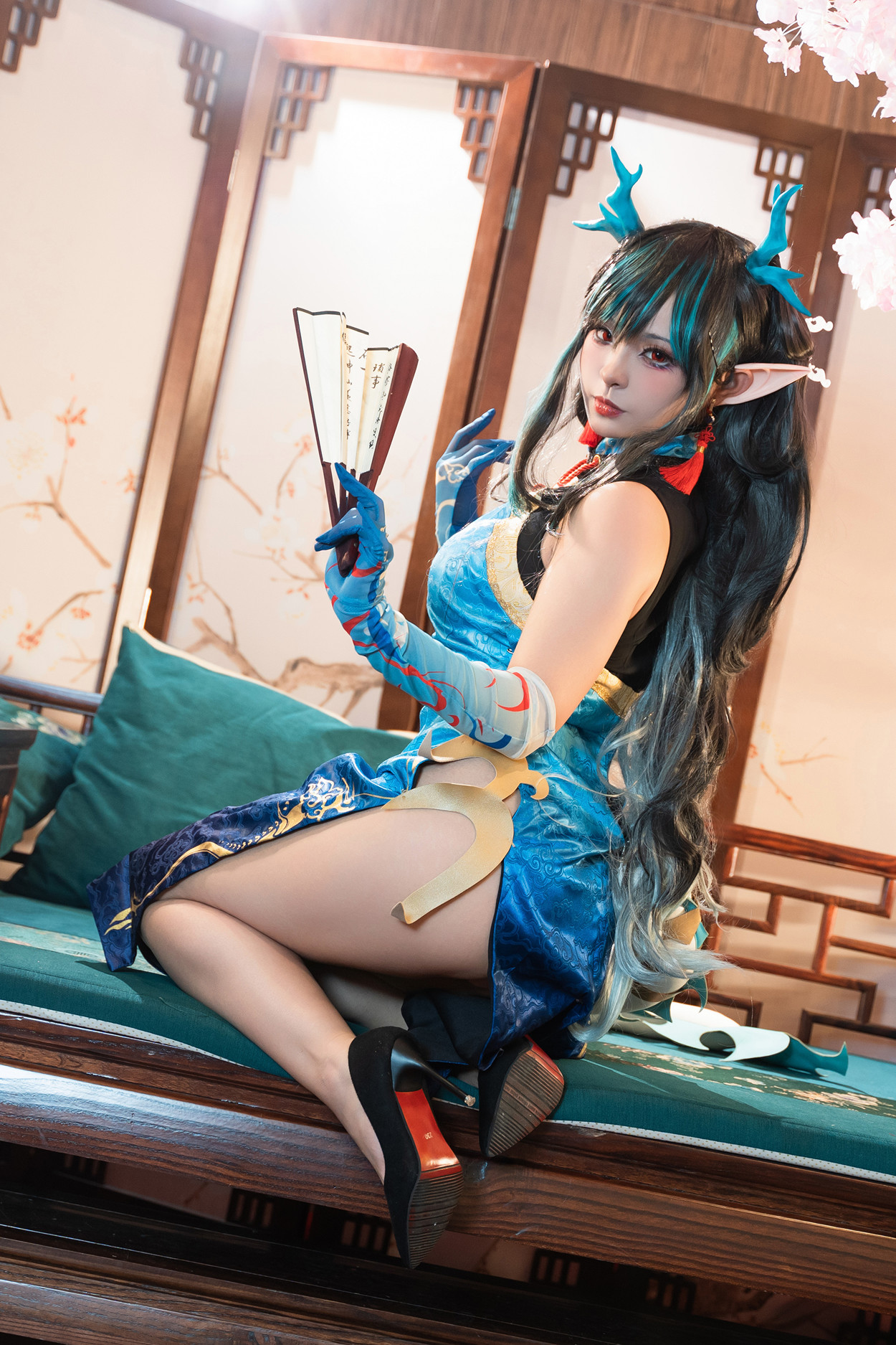 Cosplay 小和甜酒 & 橙风千雅 明日方舟年夕中式双人御守 Set.03