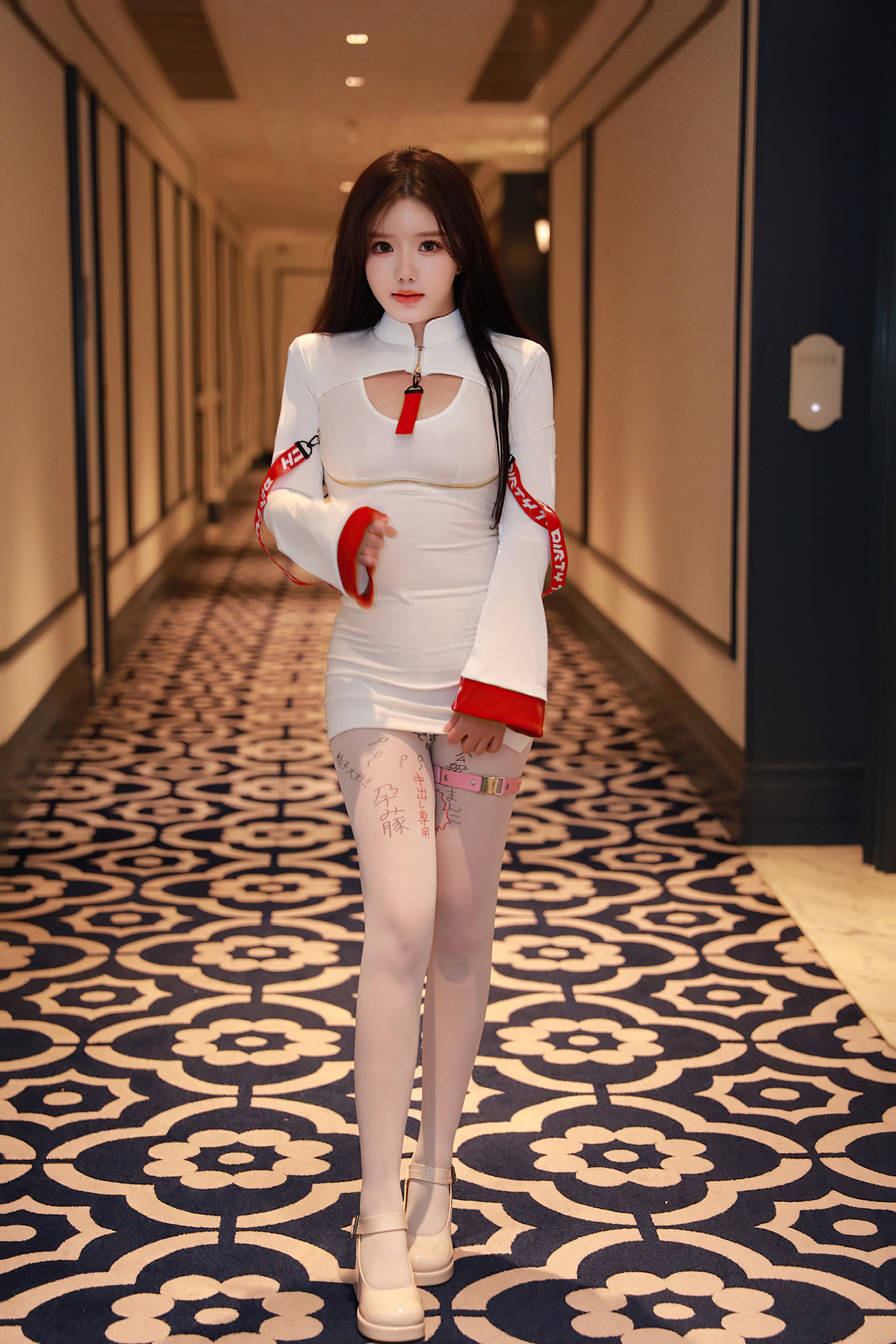 XiuRen秀人网 No.8258 小薯条nienie