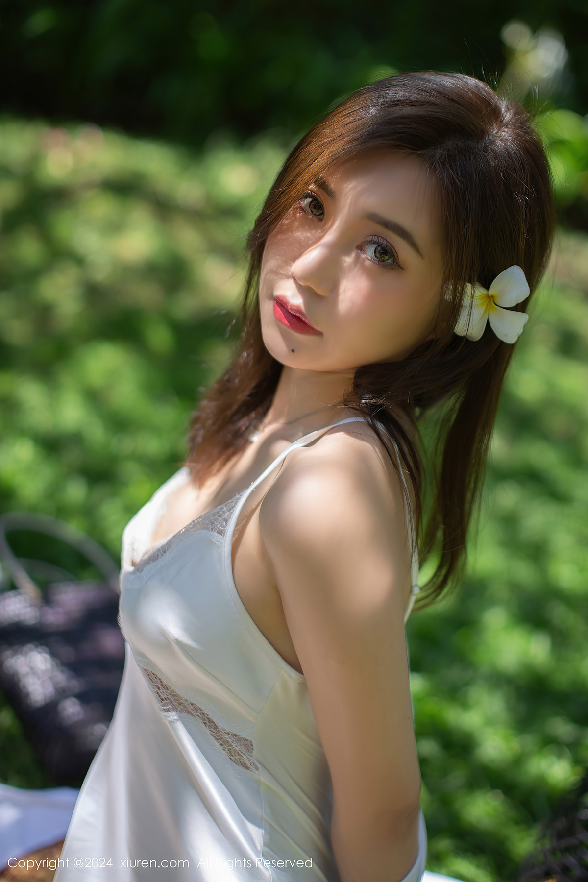 XiuRen秀人网 No.8256 绮里嘉ula