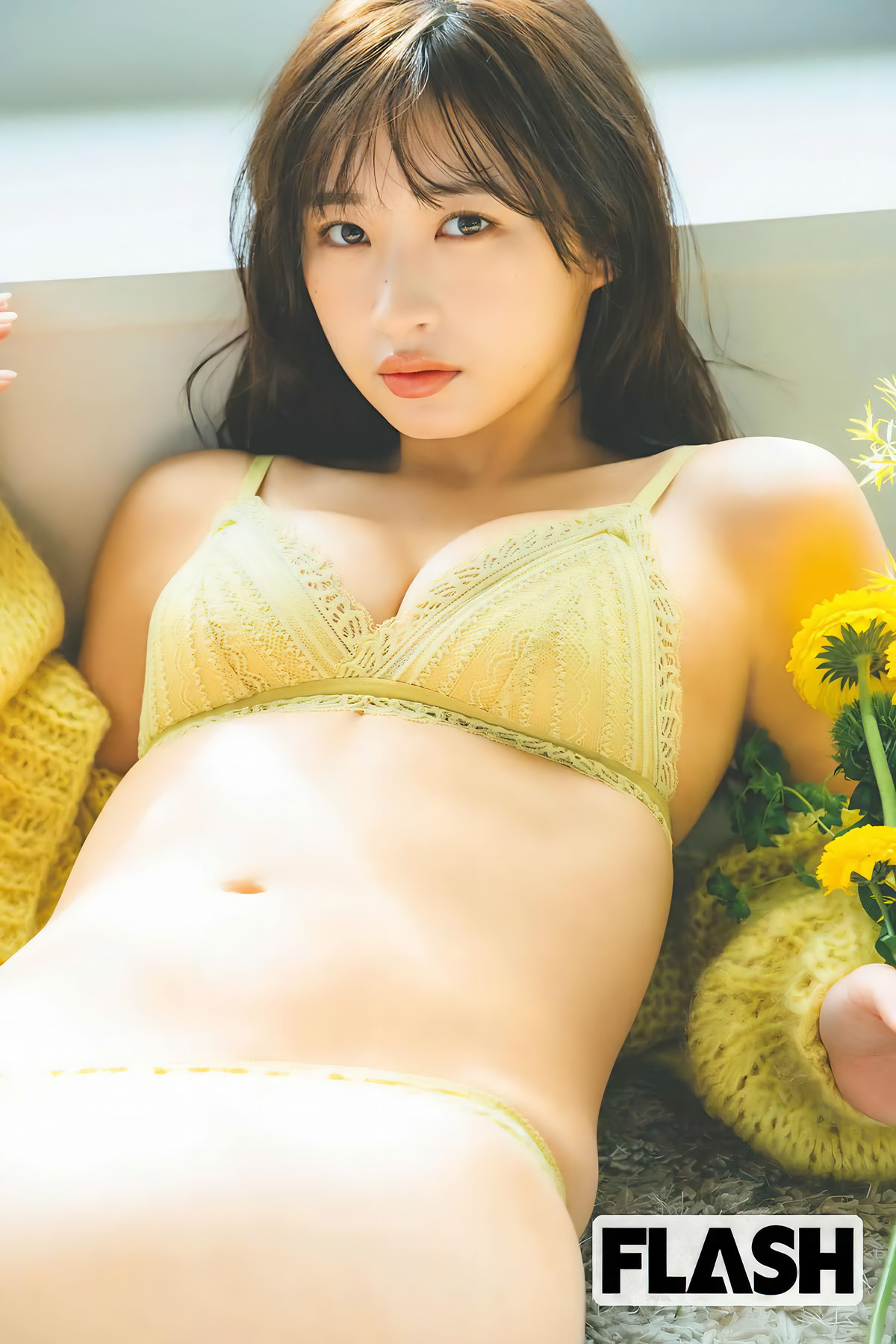 松本日向・福本莉子, FLASH 2025.04.01 (フラッシュ 2025年4月1日号)