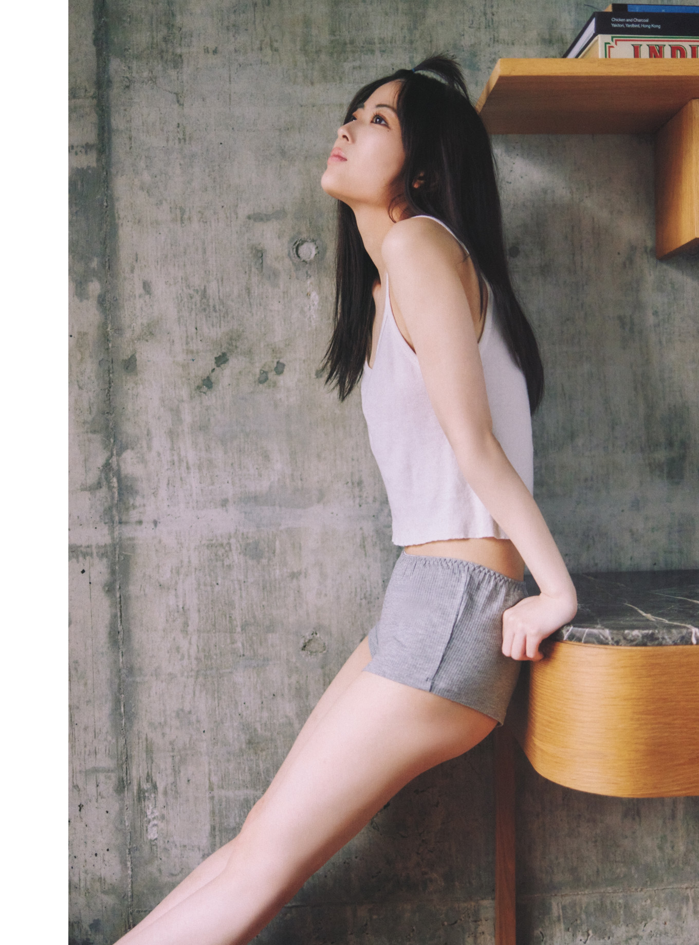 Renka Iwamoto 岩本蓮加, 1st写真集 「いたずらな風」 Set.02
