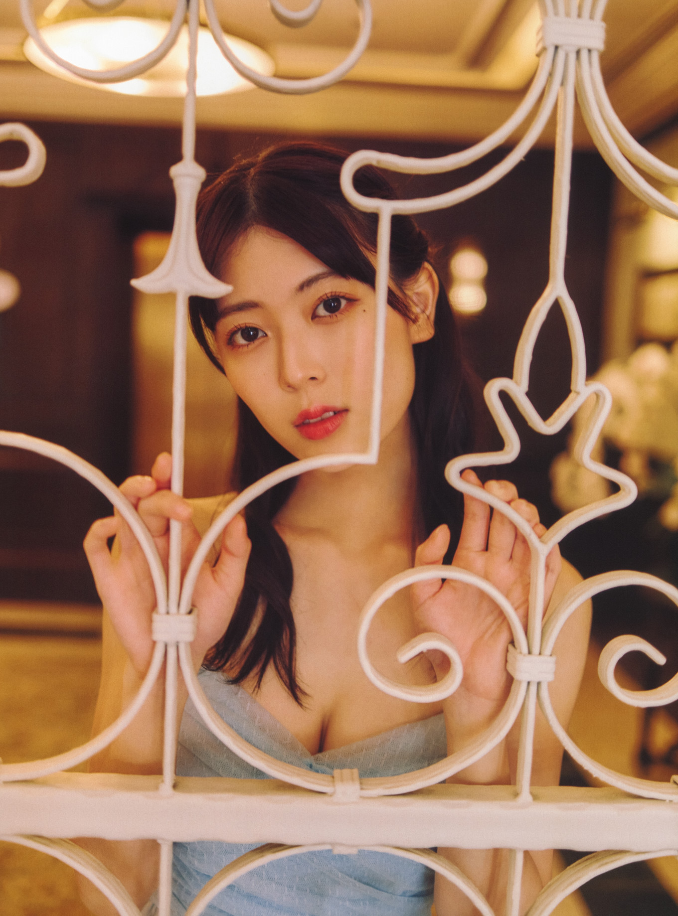Renka Iwamoto 岩本蓮加, 1st写真集 「いたずらな風」 Set.03