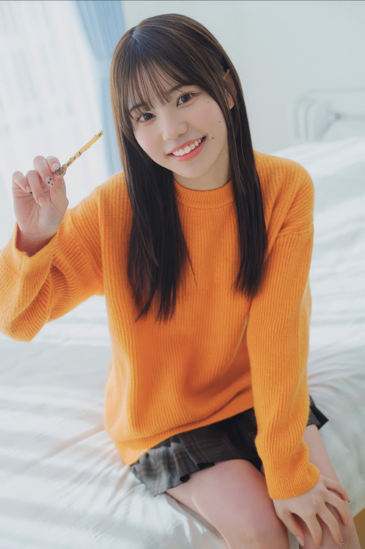 Momo Uenishi 上西萌々, FLASH 2025.04.08 (フラッシュ 2025年4月8日号)