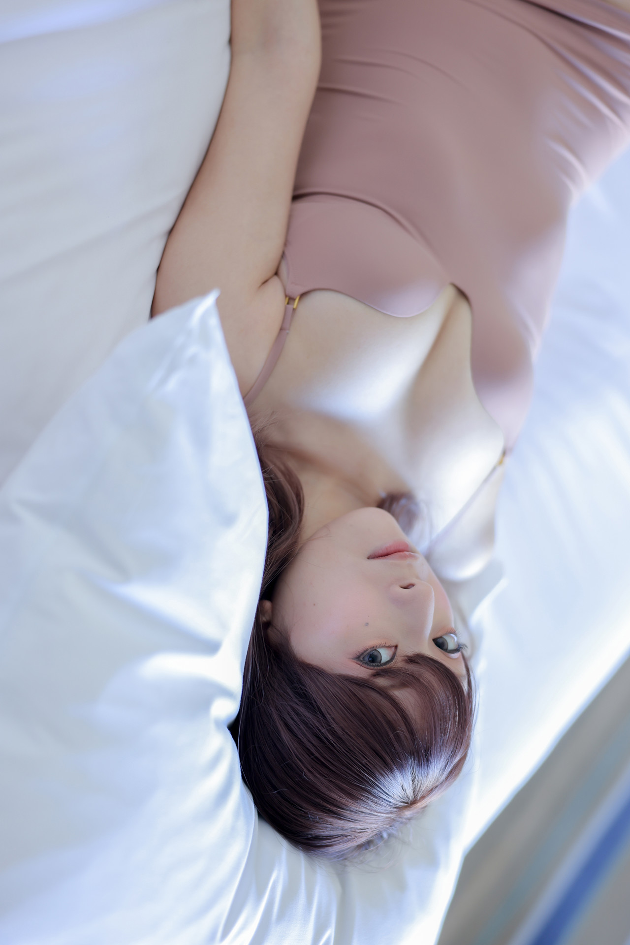 Saki Miyamoto 宮本彩希, 写真集 『Nudie』 Set.01