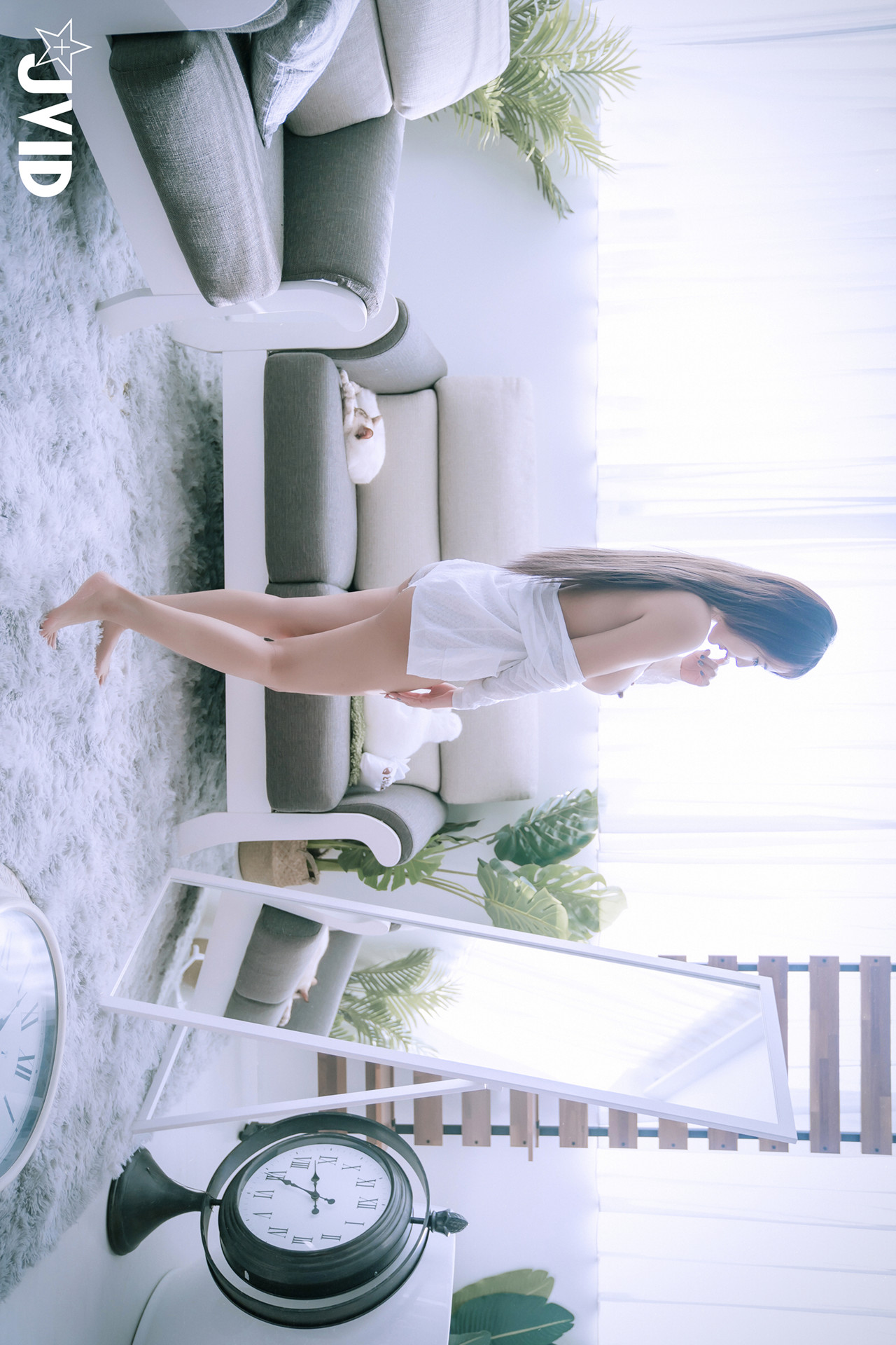 JVID Lele 樂樂 美巨乳樂樂最新力作,性感晨光,等你一起來滾床 Set.01