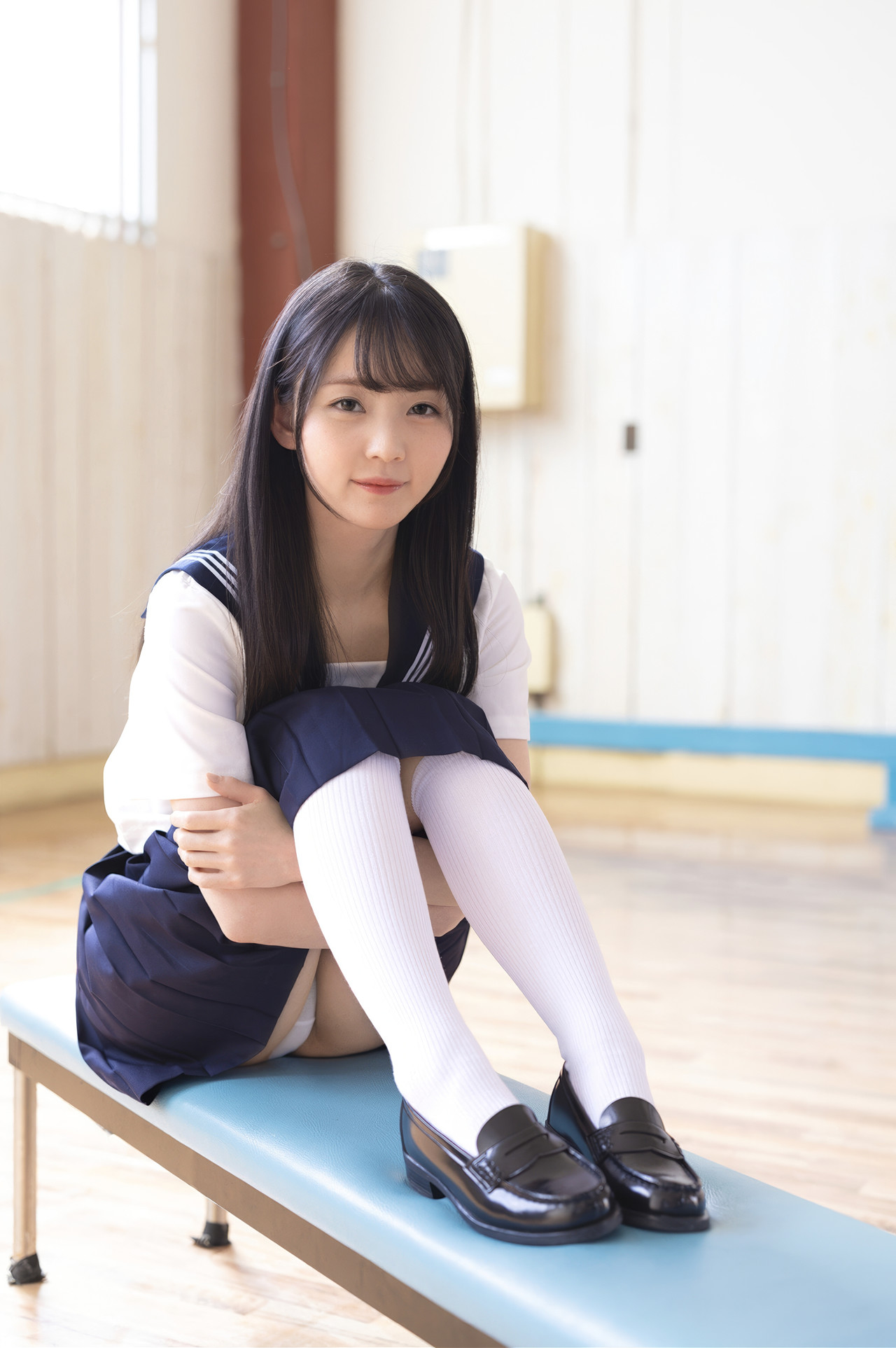 Meguri Minoshima 美ノ嶋めぐり, グラビア写真集 「青春#アオハル」 Set.01