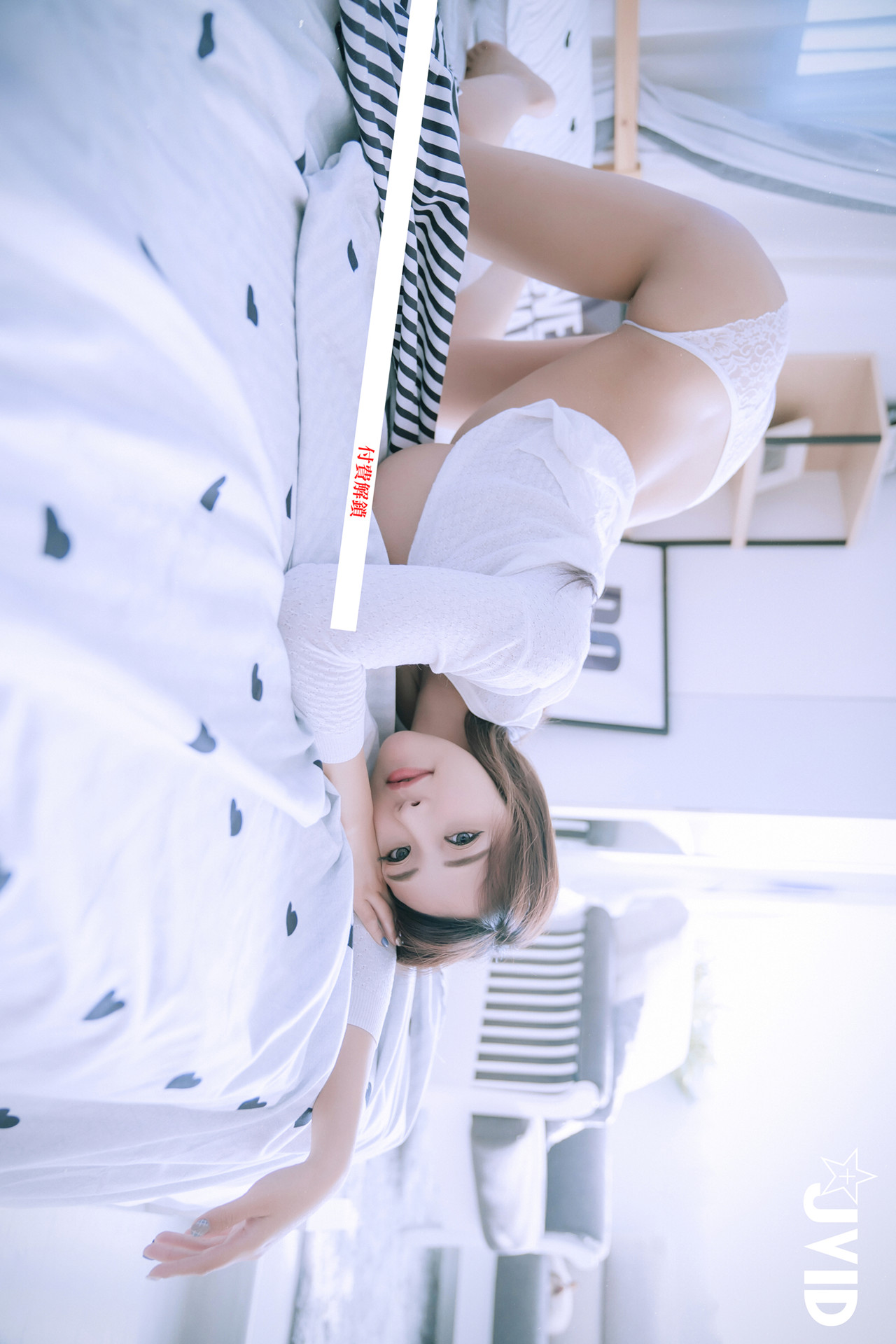 JVID Lele 樂樂 美巨乳樂樂最新力作,性感晨光,等你一起來滾床 Set.01