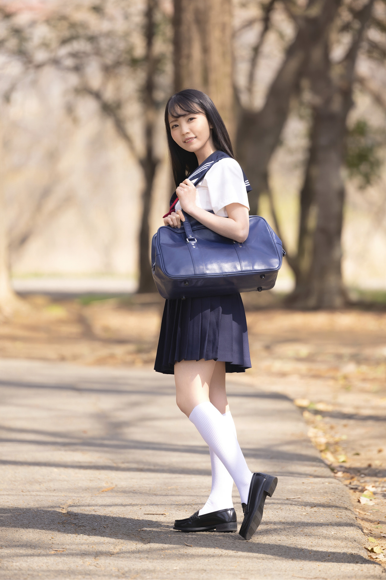 Meguri Minoshima 美ノ嶋めぐり, グラビア写真集 「青春#アオハル」 Set.01
