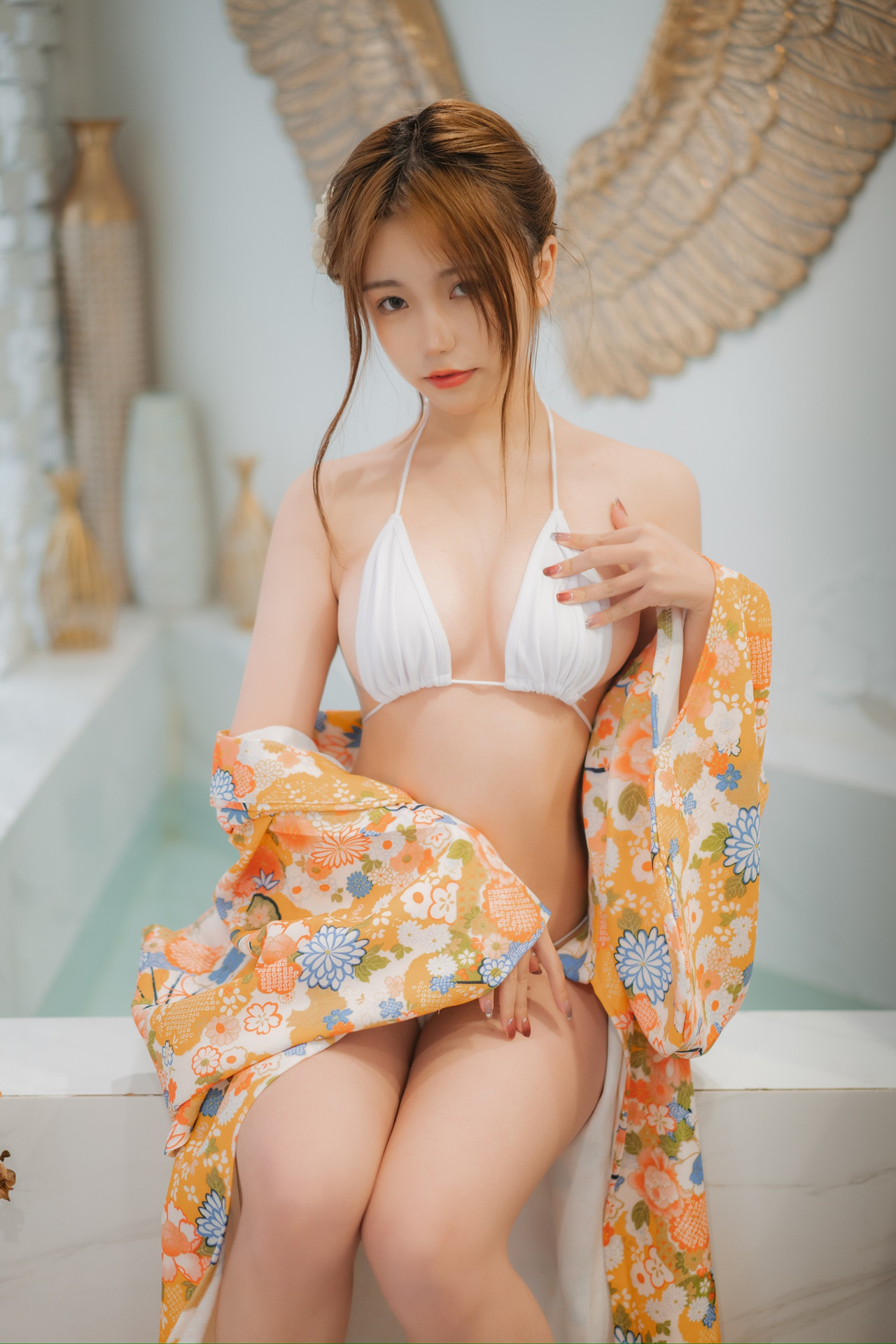 Yibeibuchi 一北亦北, 写真集 Kimono Swimsuit 和服泳装