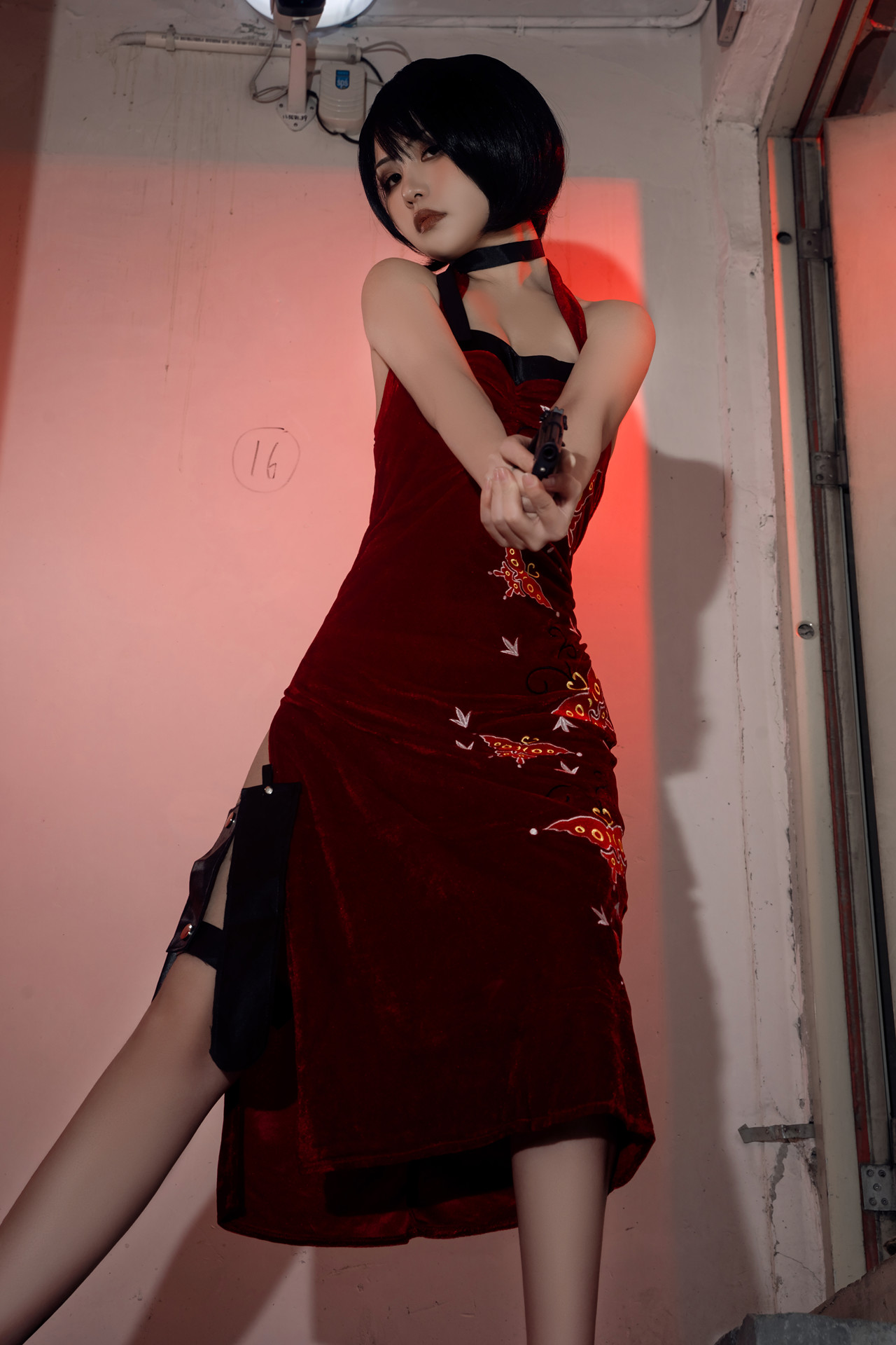 Nekokoyoshi 爆机少女喵小吉, 写真集 生化危机 艾达王