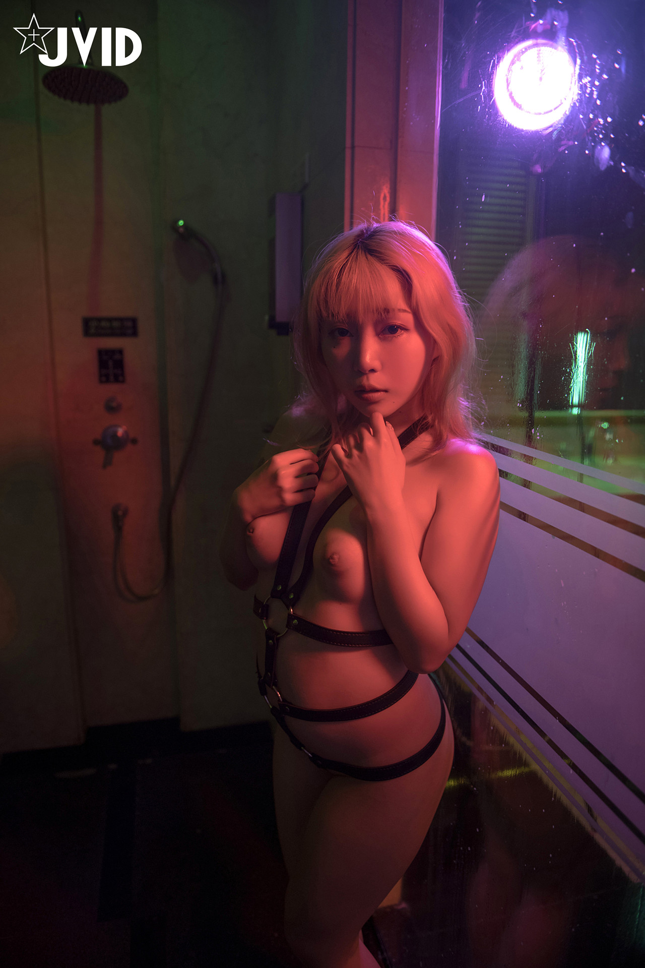 JVID Stacy 摇曳的光影中被束缚的青春美女渐渐的穴湿了等妳来征服 Set.01