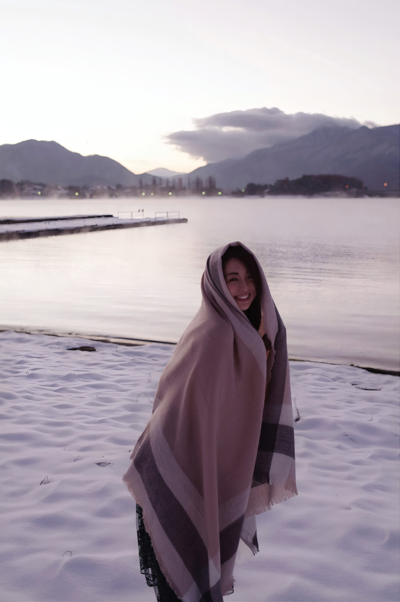 Shoko 祥子, 週刊現代デジタル写真集 謎の青春美女 「最期の旅」 Set.01