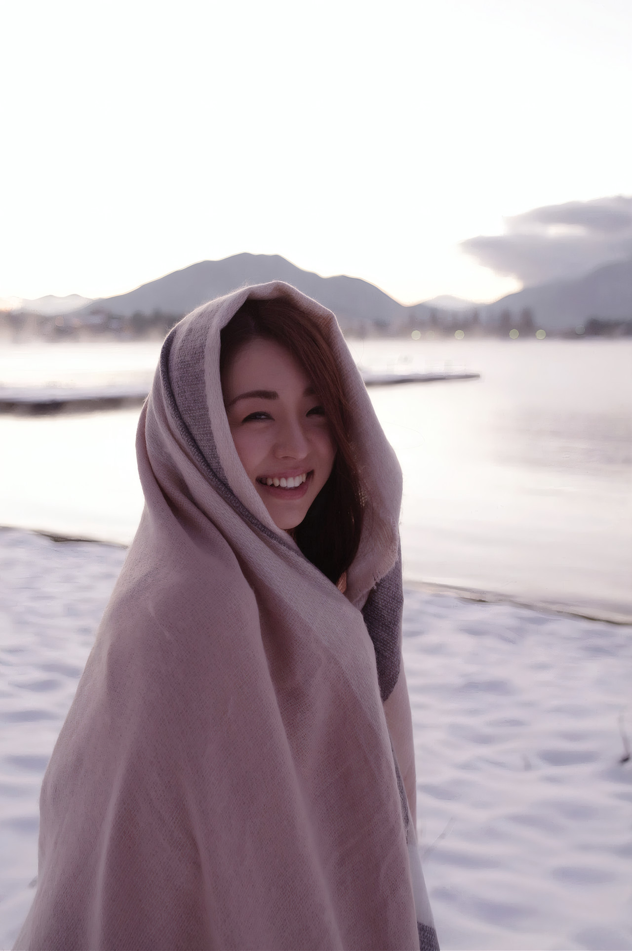 Shoko 祥子, 週刊現代デジタル写真集 謎の青春美女 「最期の旅」 Set.01