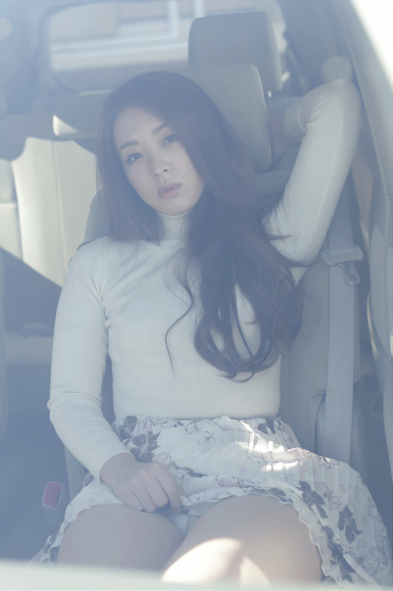 Shoko 祥子, 週刊現代デジタル写真集 謎の青春美女 「最期の旅」 Set.01