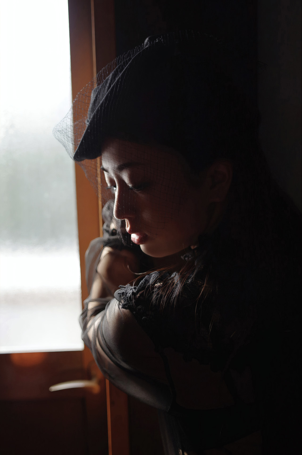 Shoko 祥子, 週刊現代デジタル写真集 謎の青春美女 「最期の旅」 Set.03