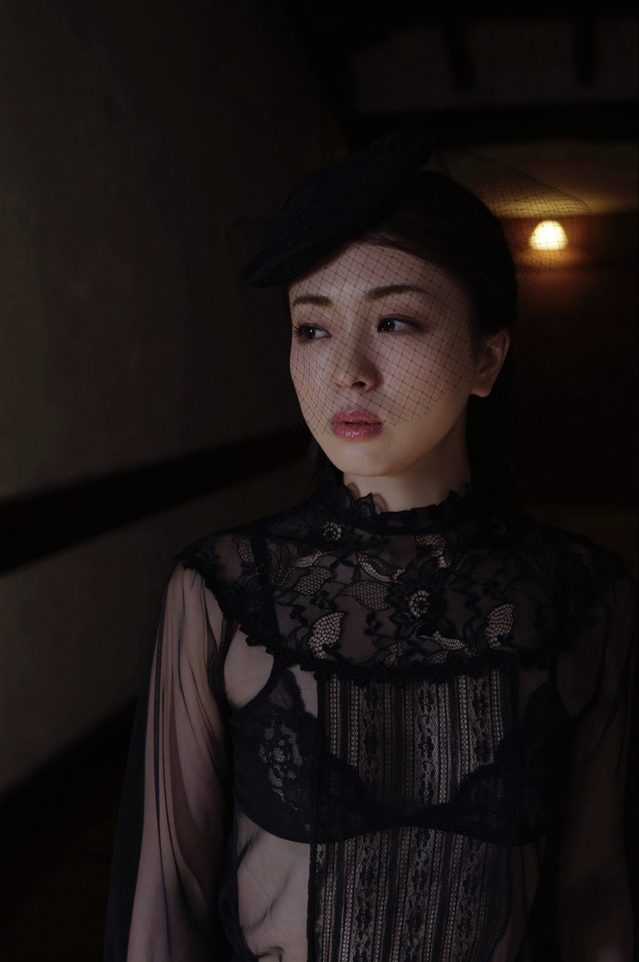 Shoko 祥子, 週刊現代デジタル写真集 謎の青春美女 「最期の旅」 Set.03