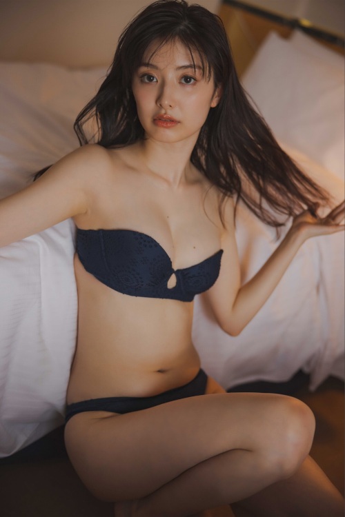 Riho Shishido 宍戸里帆, 週刊現代デジタル写真集 プレミアムヌードシリーズ 「パフィーニップル」 Set.02