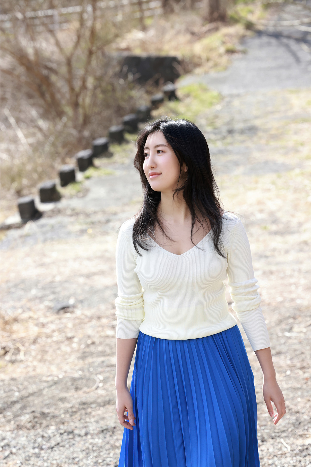 Marin Inoue 井上茉倫, FRIDAYデジタル写真集 「ミス東スポ＆ミス週刊実話２冠青春美女の初ヘアヌード vol.1」 Set.01