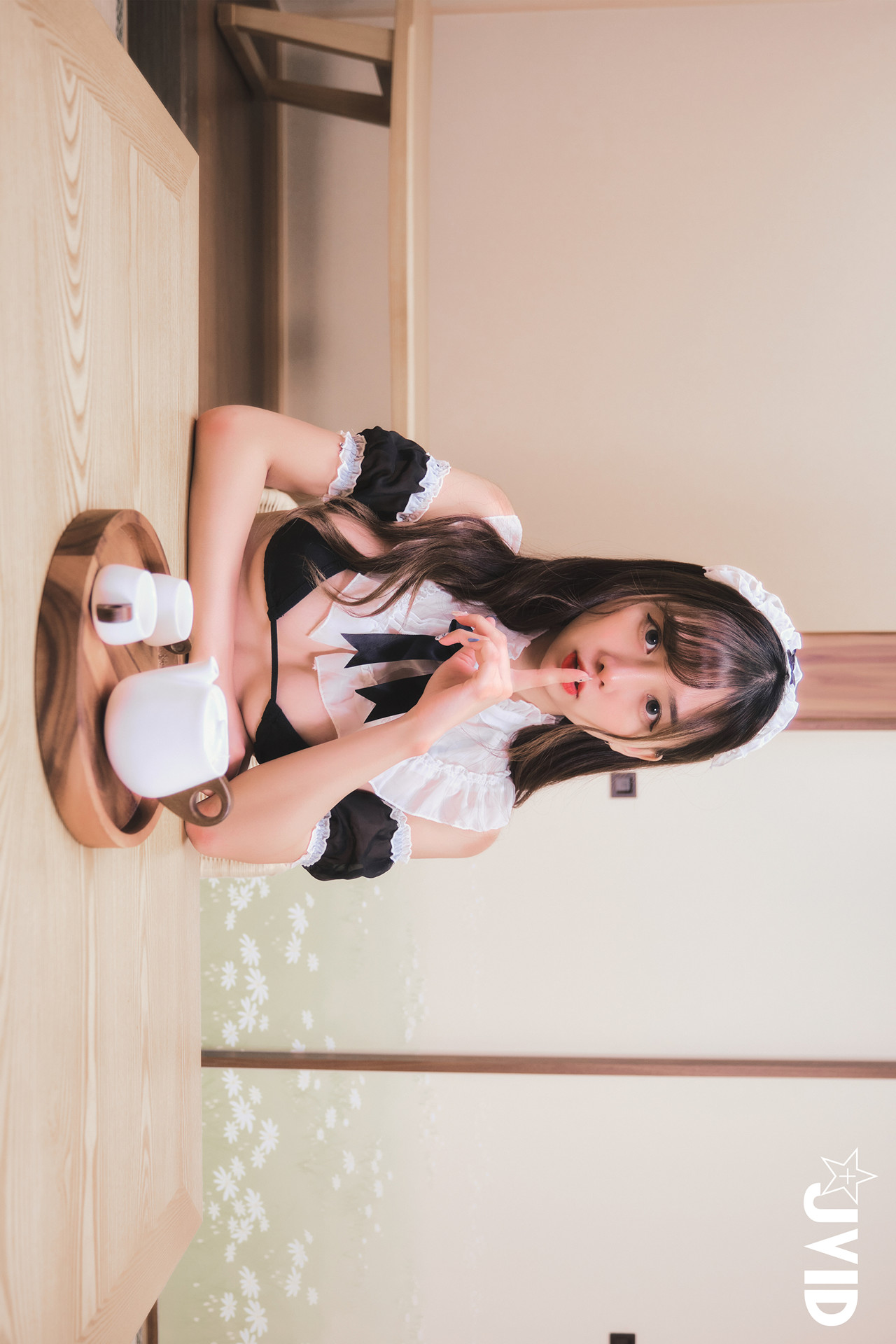 JVID ZAZA – 女佣服务-连欲望都蠢蠢欲动了 Set.01