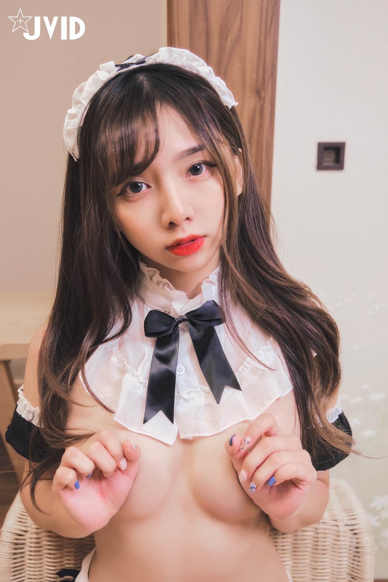 JVID ZAZA – 女佣服务-连欲望都蠢蠢欲动了 Set.02