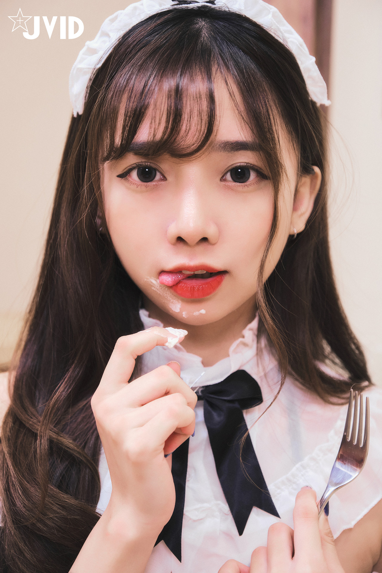 JVID ZAZA – 女佣服务-连欲望都蠢蠢欲动了 Set.02