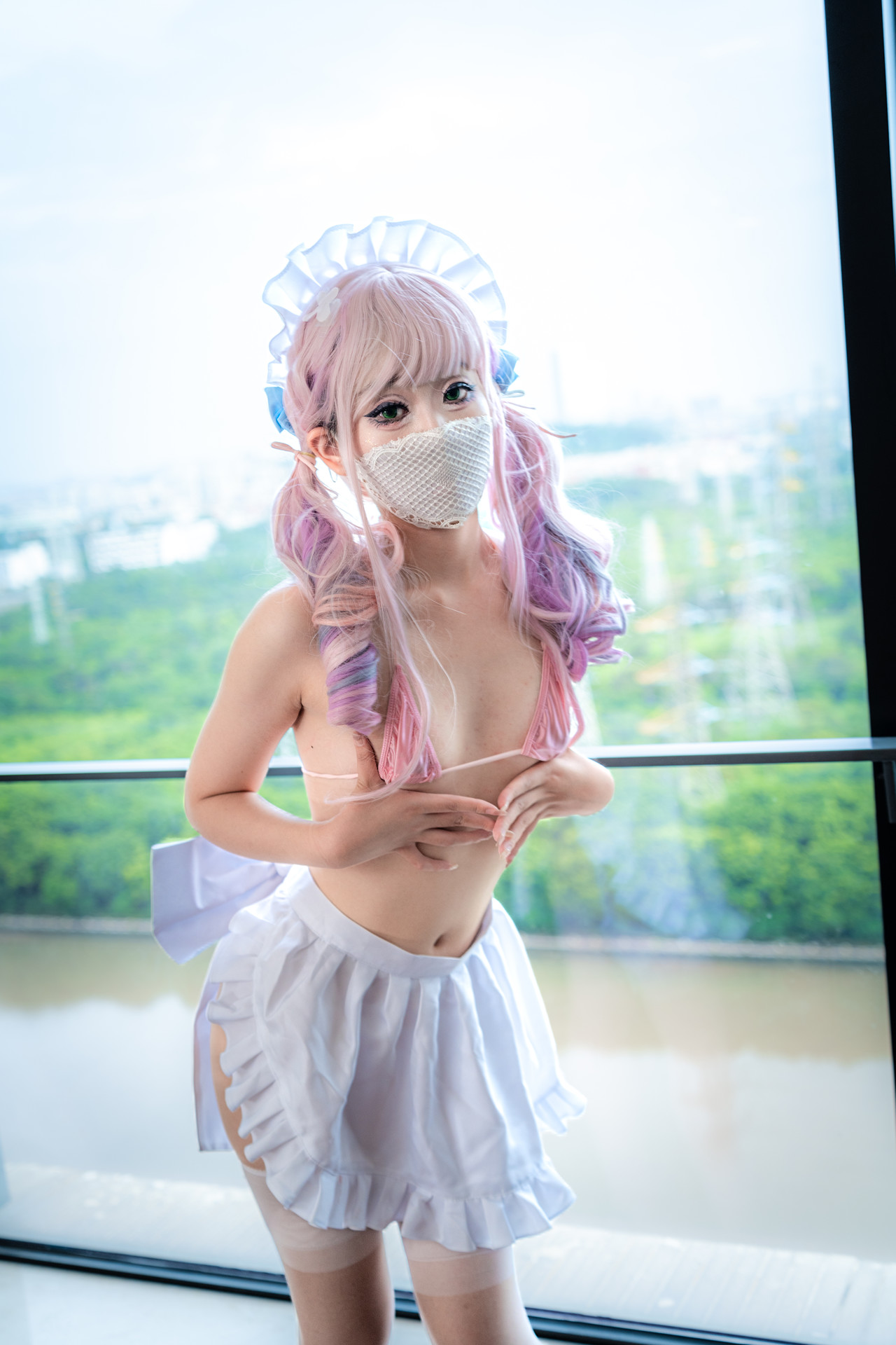 茶籽ccz, ヌード写真集 「D座女佣色色」 Set.01
