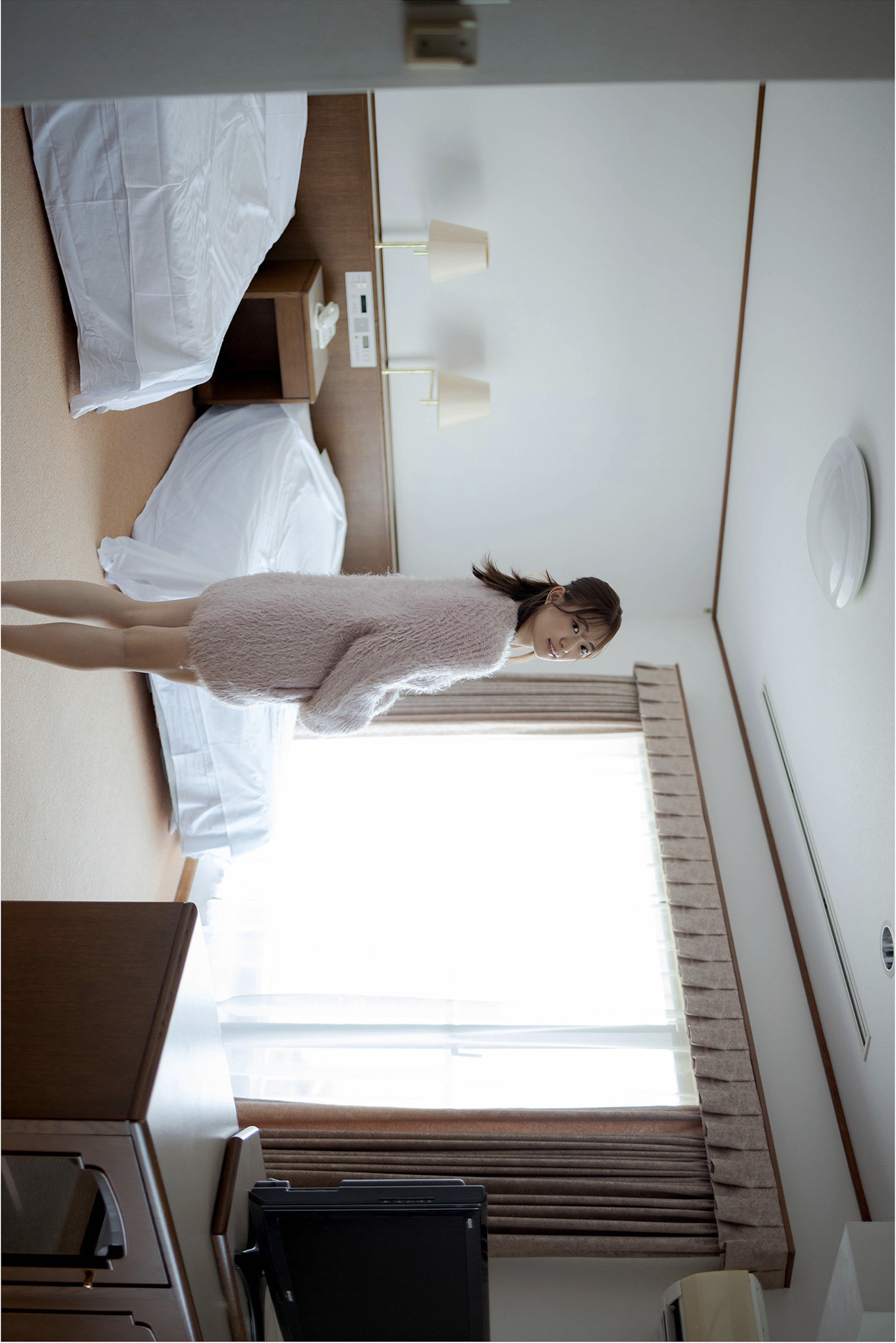 Akari Mitani 美谷朱里, アサ芸SEXY女優写真集 『RavishⅡ』 Set.01