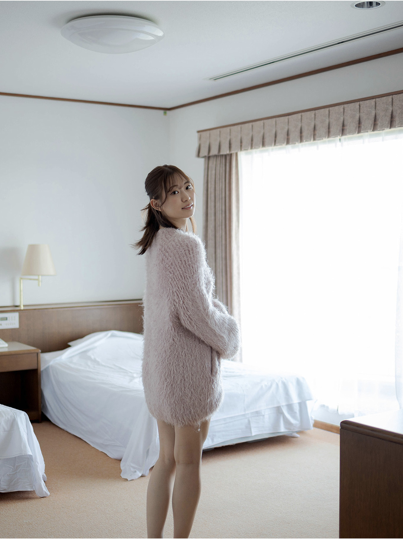 Akari Mitani 美谷朱里, アサ芸SEXY女優写真集 『RavishⅡ』 Set.01