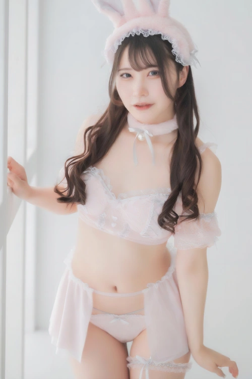 Erika Inami 伊南えりか, ヌード写真集 「激情の眼差し」 Set.01